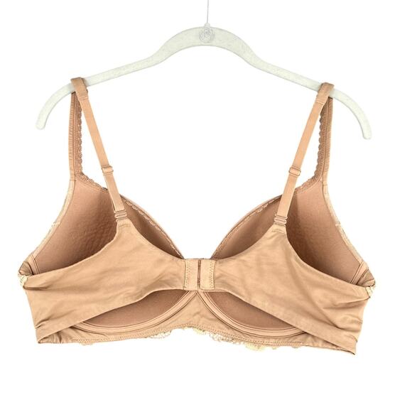 Victorias Secret Beige Lace Trim Adjustable Straps No‎ Wire Bra Womens Size 38C - Picture 2 of 4